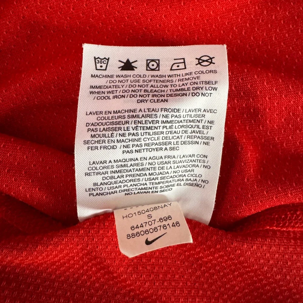 Nike breathable textured